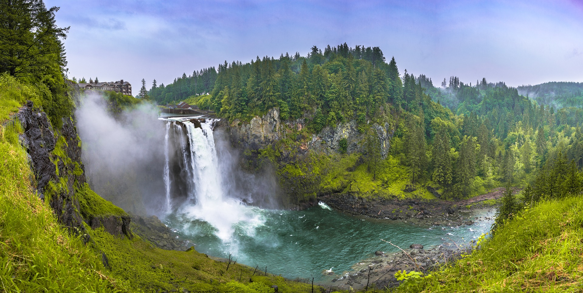 Snoqualmie Falls.