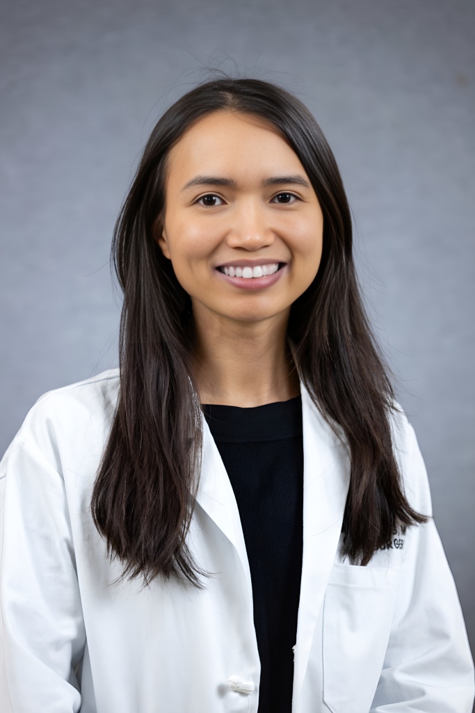 Dr Ai Phuong Headshot